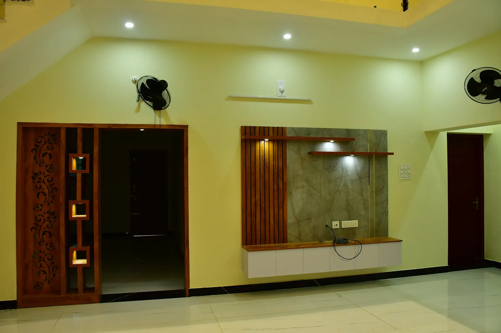 Sivan Interior 1